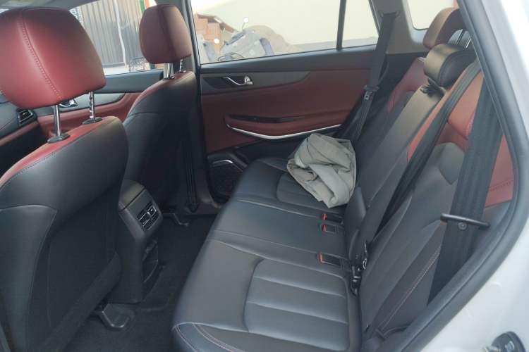 Used CHANGAN CS75 2023 Enjoy Edition 1.5T DCT Luxury Version
