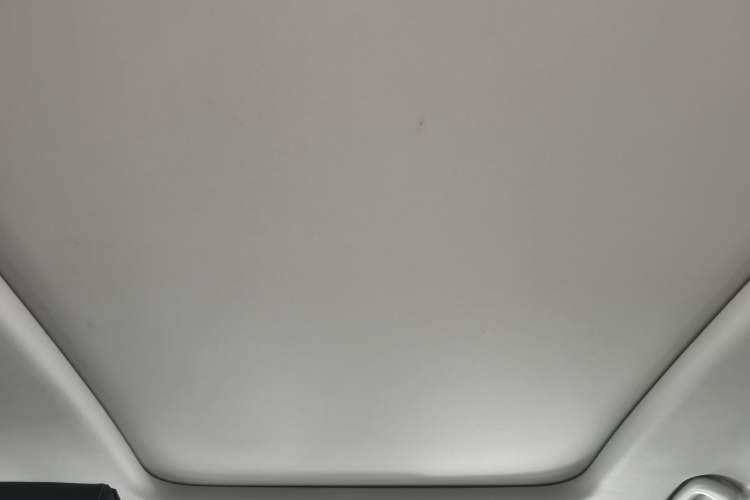 Used CHANGAN UNI-K 2024 2.0T Two-Wheel Drive YueShang Trim
