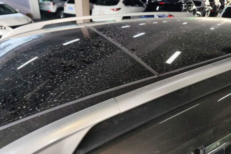 Used Nissan X-Trail 2017 2.5L CVT Leading Edition 4WD
