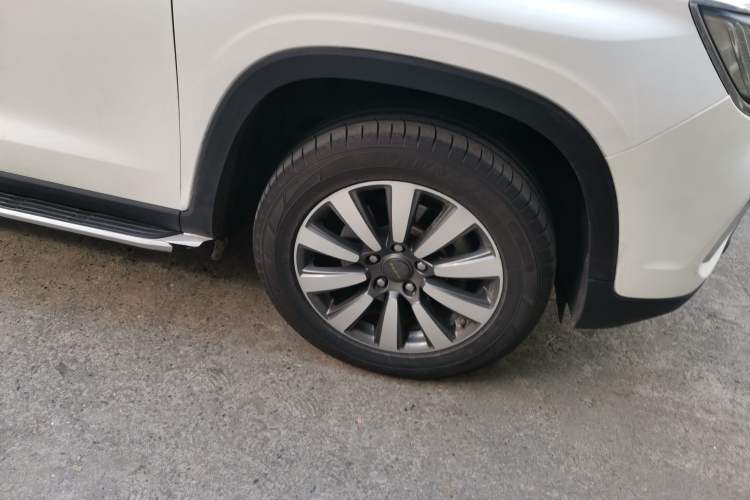 Used Roewe RX8 2019 30T Smart Connectivity Two-Wheel Drive Supreme Flagship Edition