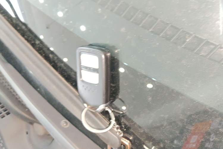 Used Honda XR-V 2015 1.8L VTi CVT Luxury Edition Vehicle Key