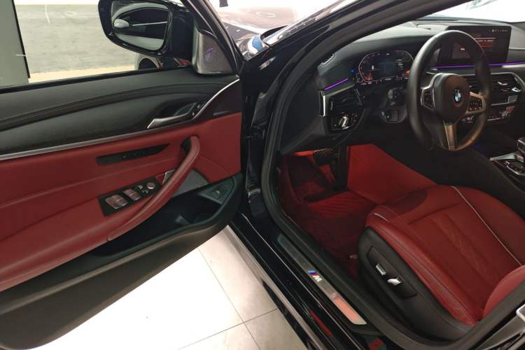 Used BMW 5 Series 2022 Restyled 530Li Leading Edition M Sport Package