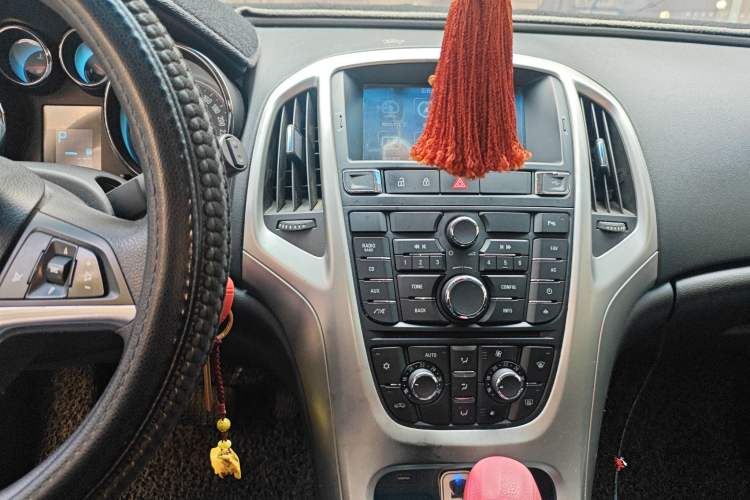 Used Buick GT 2013 XT 1.6L Automatic Fashion Edition