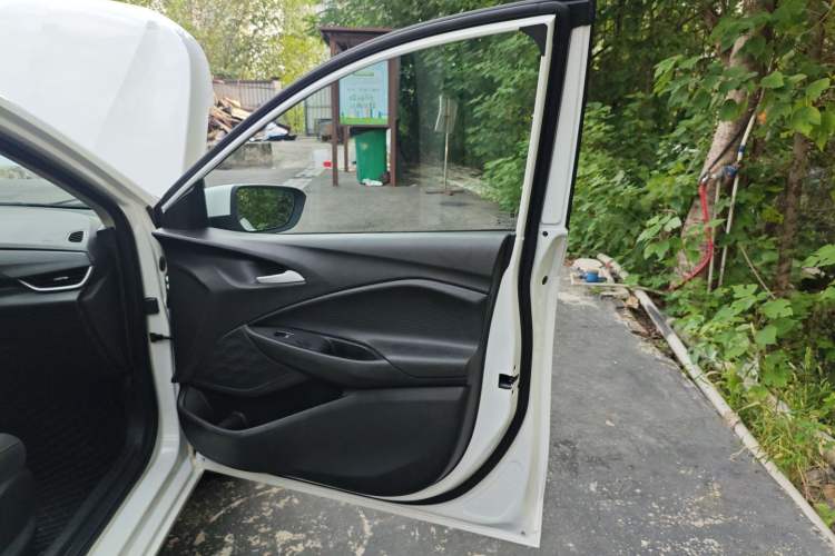 Used Chevrolet Cavalier 2020 325T Automatic Enjoyment Edition