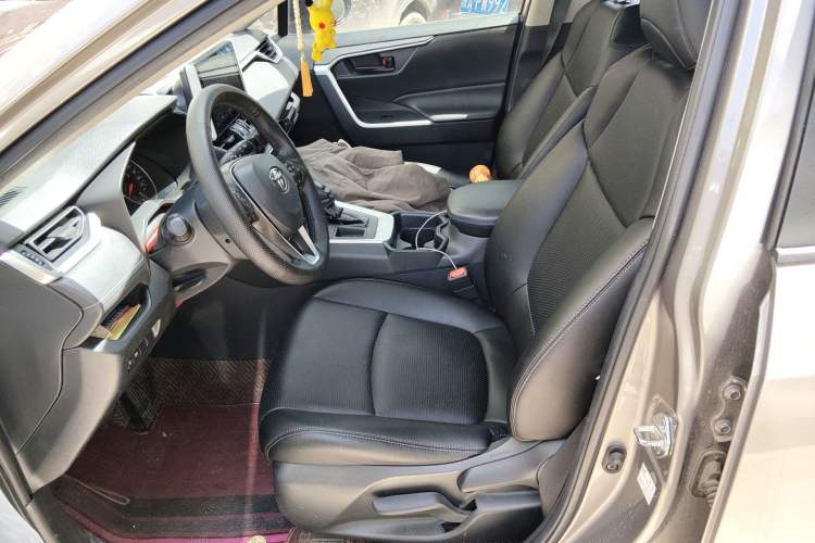 Used Toyota RAV4 2020 2.0L CVT Two-Wheel Drive Urban Edition