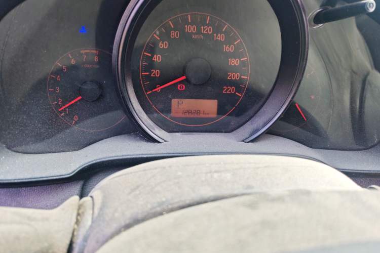 Used Honda Fit 2018 1.5L CVT Comfort Sunroof Version