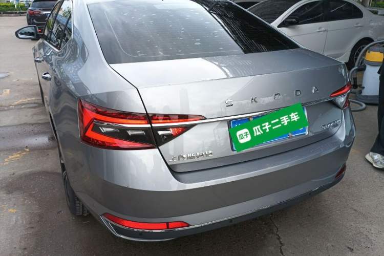 Used Skoda Superb 2023 Facelifted TSI280 DSG Luxury Edition Exterior 2