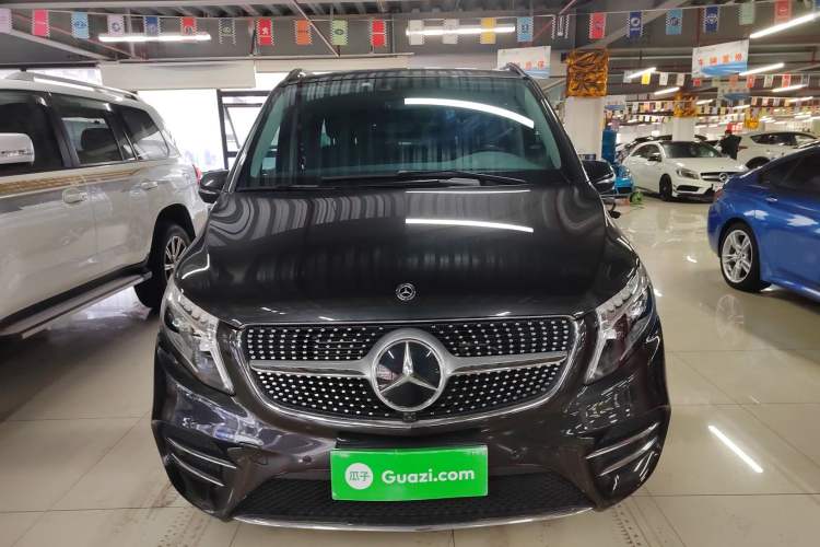 Used Mercedes-Benz V-Class 2020 V 260 L Long-wheelbase Luxury Edition