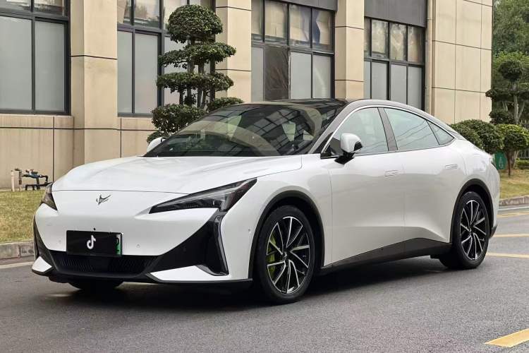 Used ARCFOX Alpha S5 2025 668MAX Shenxing Version 200kW