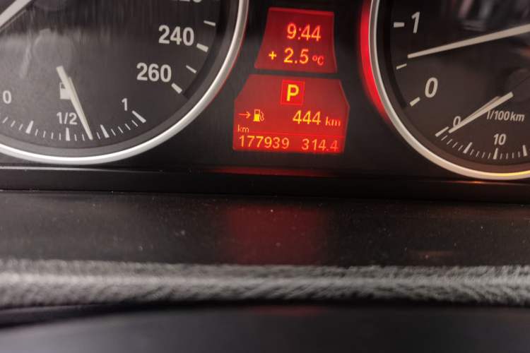 Used BMW X5 2011 xDrive35i Leading Model
