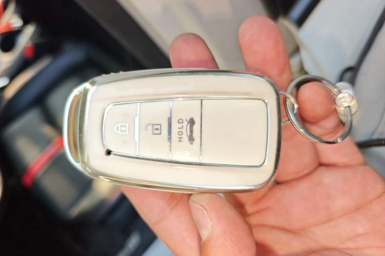 Used Toyota Corolla 2021 Dual-Motor 1.8L E-CVT Elite Edition