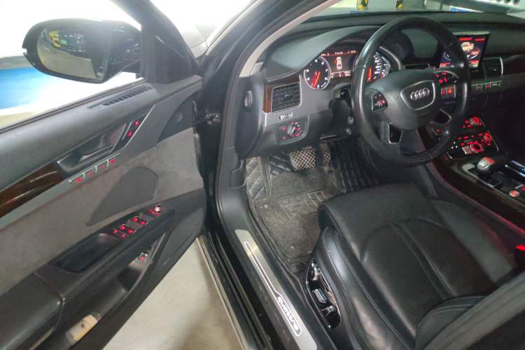 Used Audi A8 2016 A8L 45 TFSI quattro Luxury Edition Interior 3