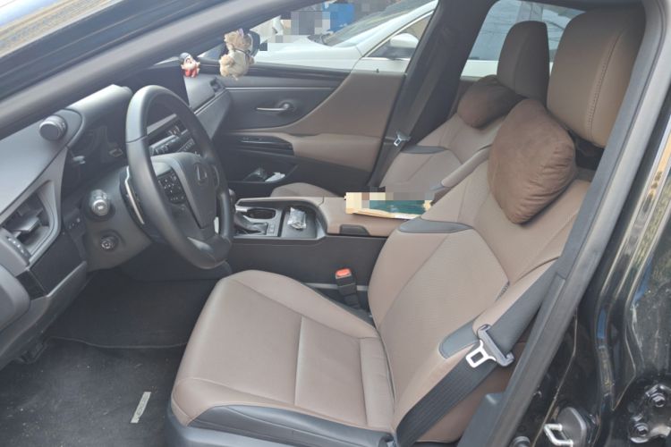 Used Lexus ES 2023 200 Excellence Edition