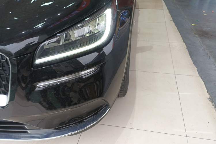 Used Lincoln Corsair 2020 2.0T Two-Wheel-Drive Black Knight Limited Edition