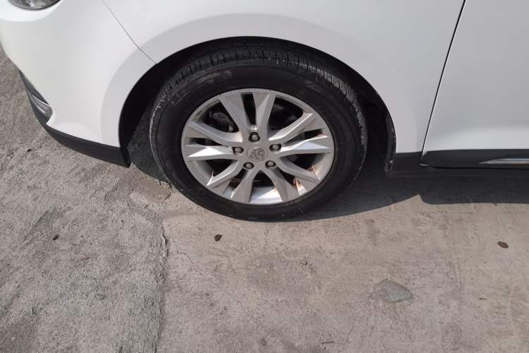 Used Baojun 730 2016 1.5L Manual Comfort Version 7 Seats China V Emission Standard
