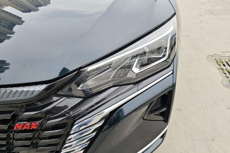 Used Dongfeng Aeolus Yixuan MAX 2023 1.5T Super-Powered Dad Edition Left Front Headlight