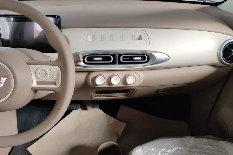 Used Wuling Hongguang MINIEV 2025 Four-Door Version Advanced Edition