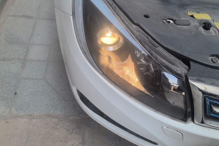 Used BYD e5 2016 300 Luxury Edition