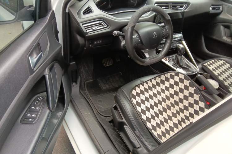 Used Peugeot 308 2016 1.6L Automatic Fashion Edition Driver Seat