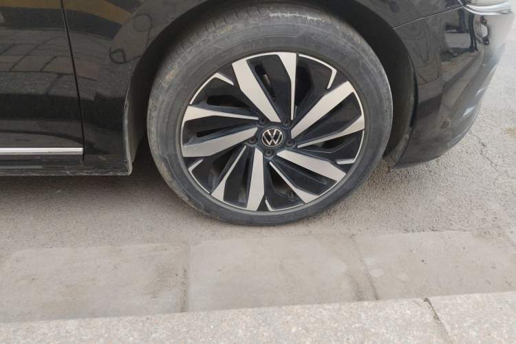 Used Volkswagen Passat 2024 330TSI Elite Edition
