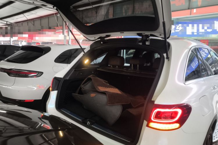 Used Mercedes-Benz GLC 2020 GLC 300 L 4MATIC Dynamic Edition