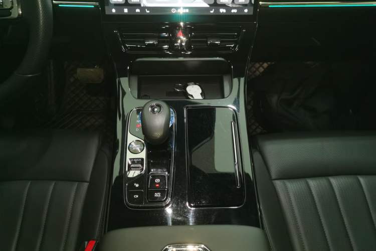 Used GAC Trumpchi M8 2024 Zongshi Series 400T Pioneer Edition
