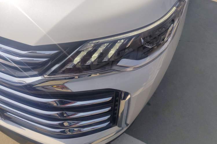 Used SAIC MAXUS G50 2024 Facelift PLUS 1.5T Happiness-Recommended Automatic Start-Up Version Left Front Headlight