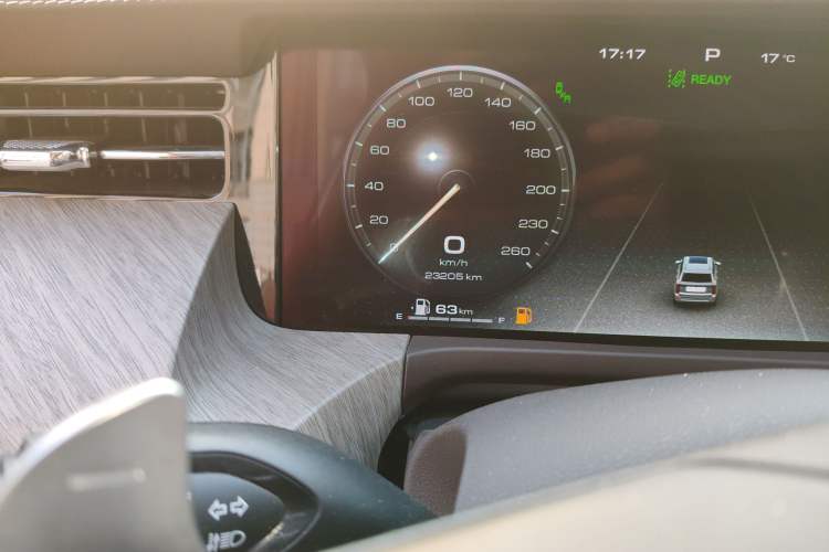 Used Tank 500 New Energy 2023 Hi4-T Odometer Close Up