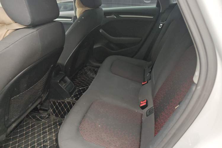 Used Audi A3 2019 Limousine 35 TFSI Ambition China VI Left Rear Seat