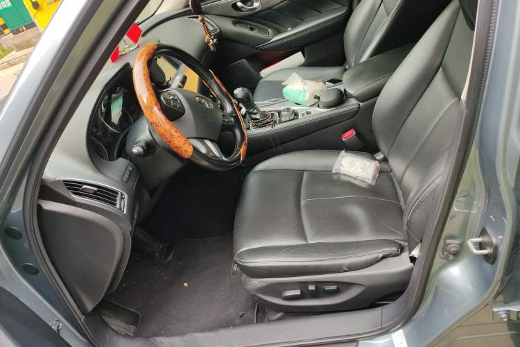 Used Infiniti Q50L 2015 2.0T Enjoyment Edition Left Front Seat