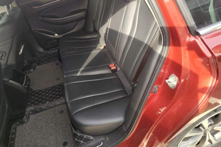 Used GAC Trumpchi GA6 2019 270T Automatic Supreme Edition Left Rear Seat