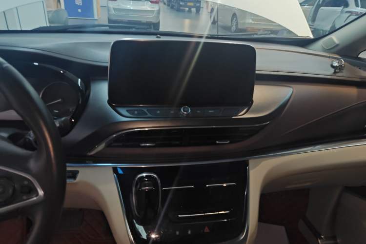 Used Buick GL8 2020 Land Business Class 652T Luxury Model