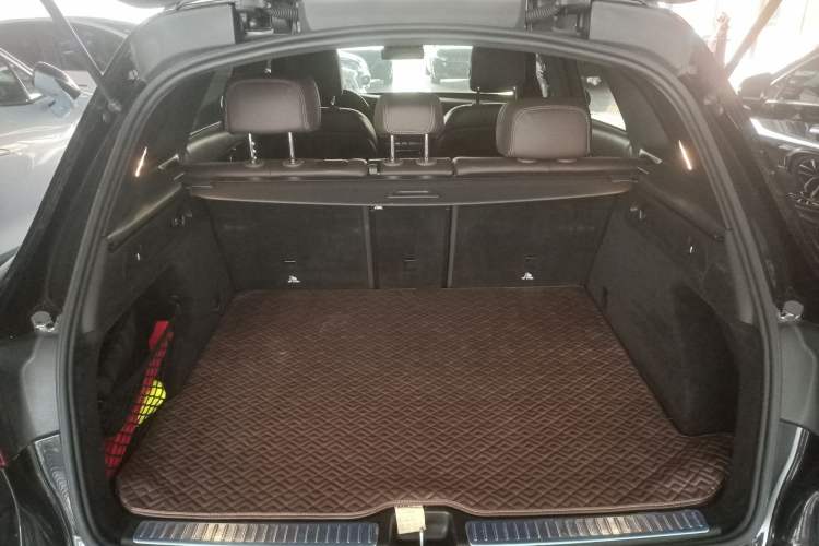 Used Mercedes-Benz GLC 2020 GLC 300 L 4MATIC Dynamic Edition
