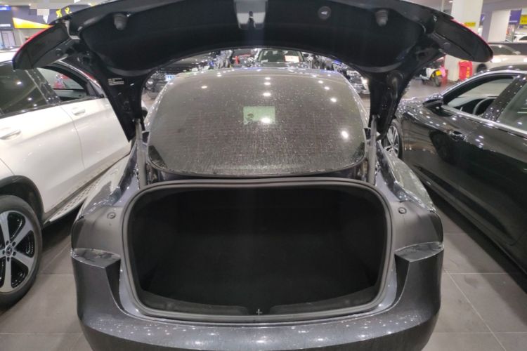 Used Tesla Model 3 2023 Rear-Wheel-Drive Version
