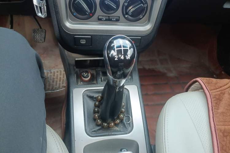 Used Geely Auto Liberty Ship 2012 1.3L Manual Fashion II
