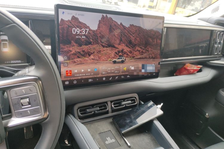 Used Formula Leopard 5 2023 Navigator Edition Audio And AC Panel