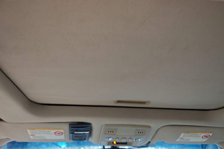 Used Cadillac SLS Seville 2011 2.0T Elite Edition Headliner