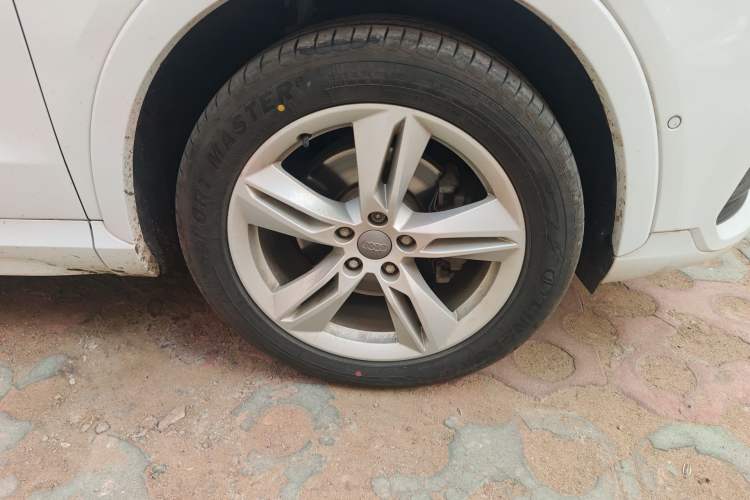 Used Audi Q3 2017 30 TFSI Fashion Model