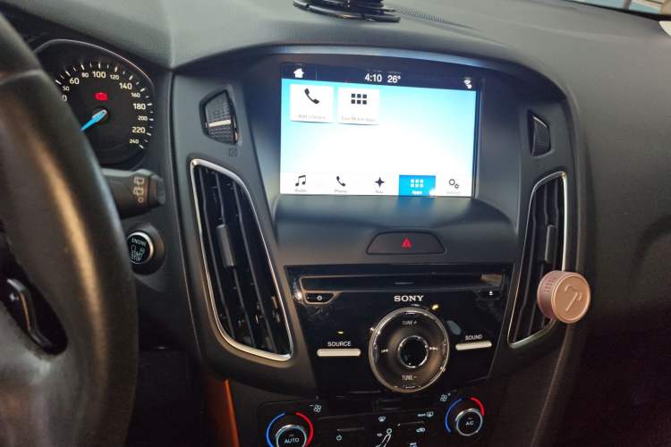 Used Ford Focus 2017 Hatchback EcoBoost 180 Automatic Sport Model Audio And AC Panel