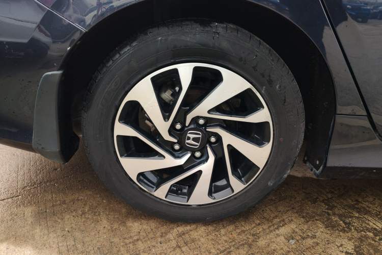 Used Honda Civic 2016 220TURBO CVT Luxury Edition