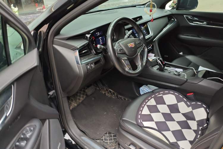 Used Cadillac XT5 2021 2.0T Two-Wheel Drive Luxury Version
