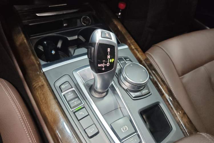 Used BMW X5 2017 xDrive28i
