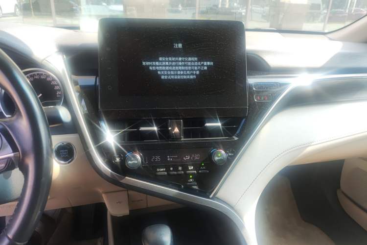 Used Toyota Camry 2021 2.0G Luxury Edition