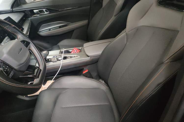 Used CHANGAN OSHAN Z6 2023 Blue Whale 1.5T DCT Smart Edition Left Front Seat