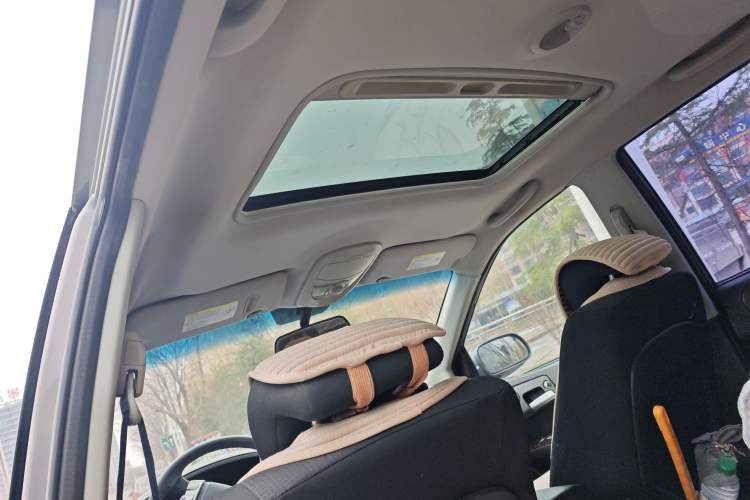 Used Roewe W5 2011 1.8T 2WD Automatic Trend Edition
