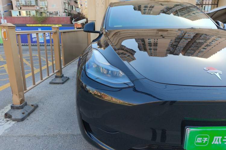 Used Tesla Model Y 2024 Rear-Wheel-Drive Version
