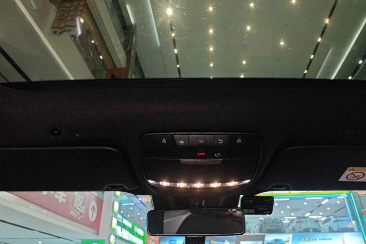 Used Mercedes-Benz GLC 2020 GLC 300 L 4MATIC Dynamic Edition Headliner