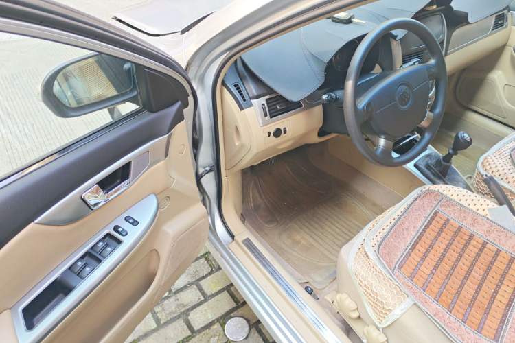 Used Buick Excelle 2011 1.6 LE-MT