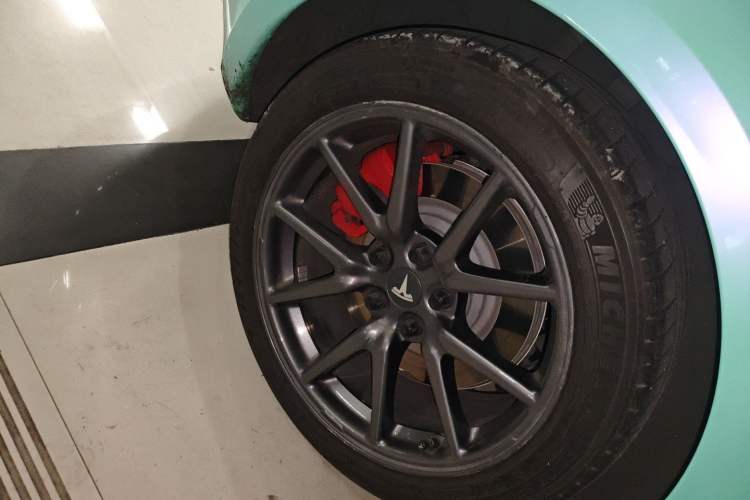 Used Tesla Model 3 2019 Standard Range Rear-Drive Upgraded Version Exterior 3