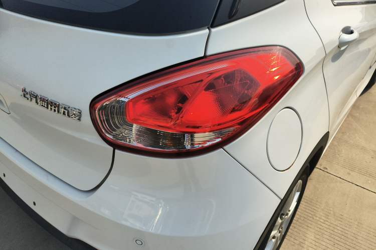 Used Baojun 310 2016 1.2L Manual Luxury Model